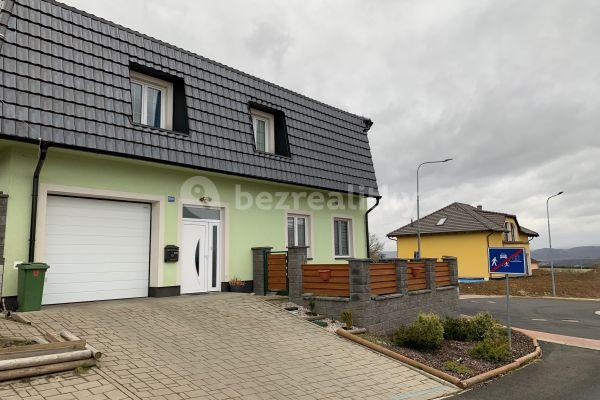 house to rent, 140 m², Pod Vrchem, 