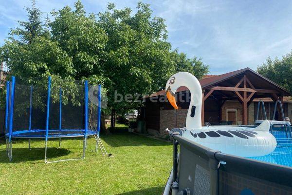 recreational property to rent, 0 m², Žeretice