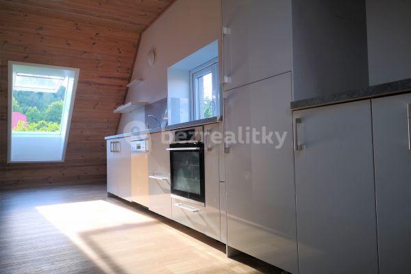 2 bedroom with open-plan kitchen flat to rent, 72 m², Hornických učňů, 