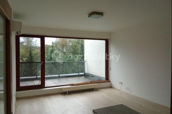 1 bedroom with open-plan kitchen flat to rent, 55 m², Kotlářka, Prague, Prague