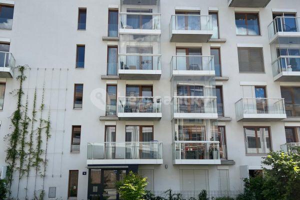 Studio flat to rent, 30 m², Praha