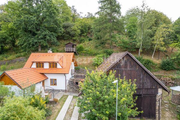 house for sale, 127 m², Semtěš