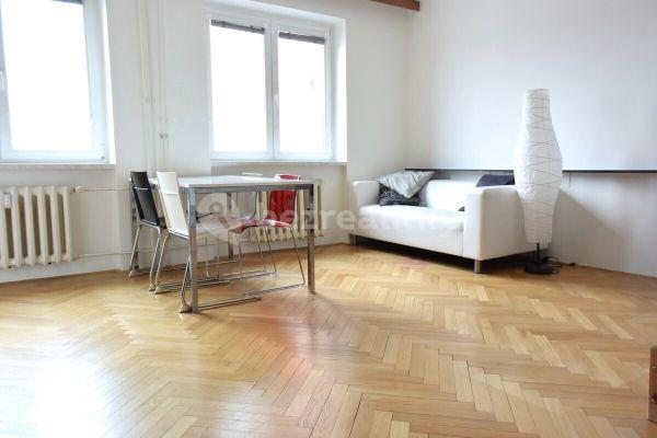 Studio flat to rent, 40 m², Na hroudě, 