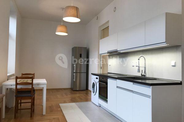 Studio flat to rent, 34 m², 