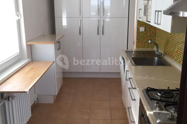 3 bedroom flat to rent, 72 m², Stříbrského, Praha