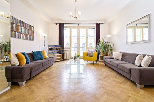 3 bedroom flat to rent, 110 m², Jungmannova, Prague, Prague