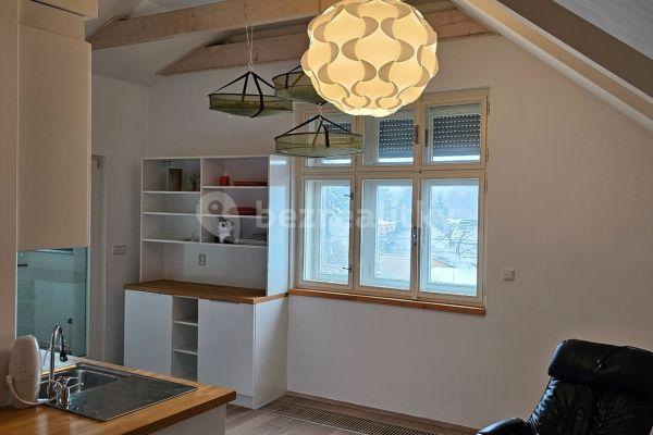 1 bedroom with open-plan kitchen flat to rent, 70 m², Vojtěšská, Neratovice