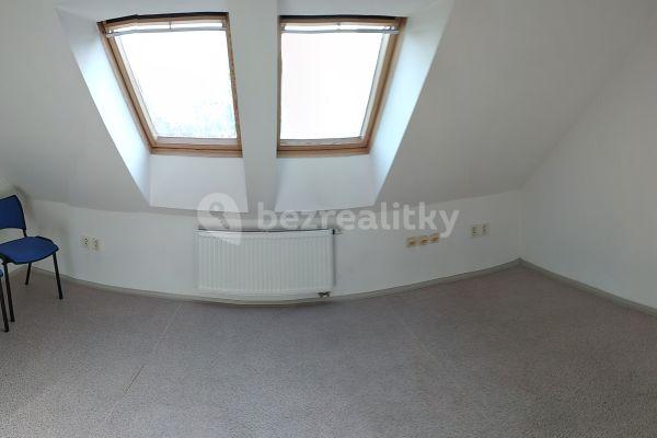 4 bedroom flat to rent, 115 m², Na Nové, Písek