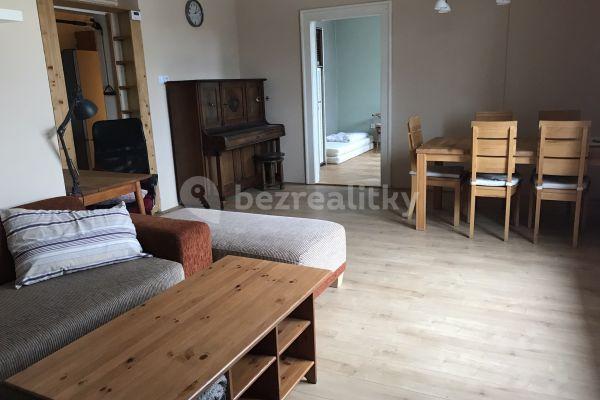 2 bedroom with open-plan kitchen flat to rent, 72 m², Křížová, Prague, Prague
