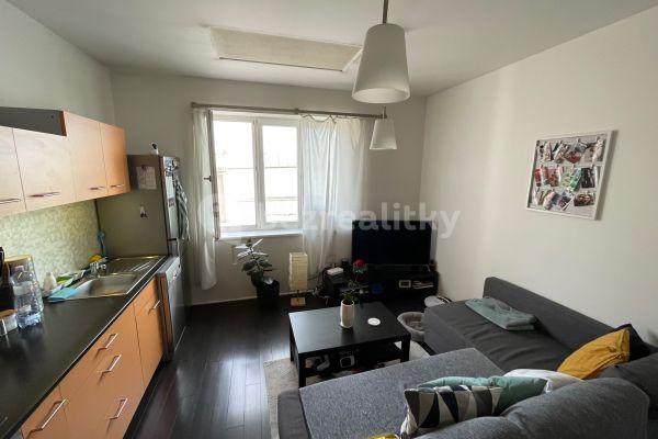 1 bedroom with open-plan kitchen flat to rent, 56 m², Za Vokovickou vozovnou, Hlavní město Praha