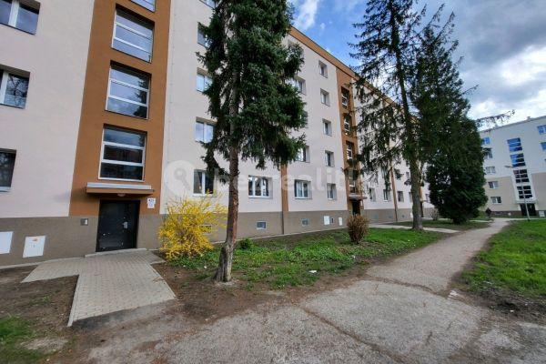 2 bedroom flat to rent, 52 m², Školská, 