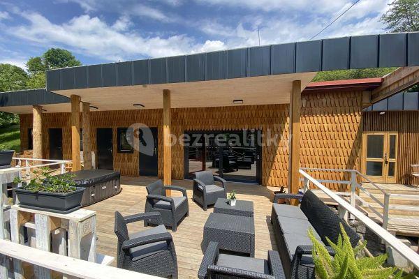 recreational property to rent, 0 m², Rusava