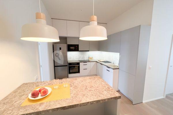 2 bedroom with open-plan kitchen flat to rent, 70 m², Sokolovská, Praha