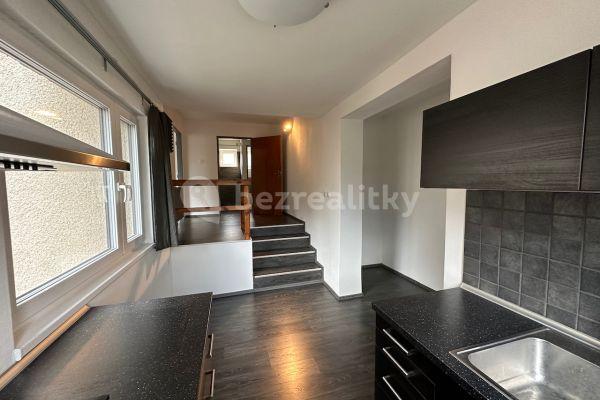 1 bedroom with open-plan kitchen flat to rent, 64 m², Hálkova, Úvaly