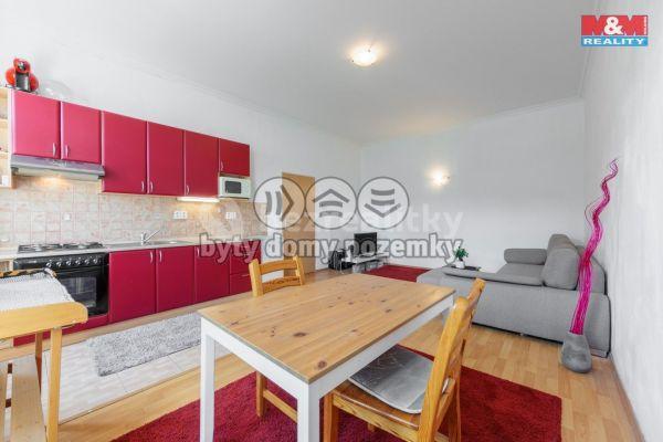 1 bedroom with open-plan kitchen flat for sale, 79 m², Zahradní, 