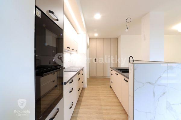 3 bedroom with open-plan kitchen flat to rent, 102 m², Klausova, 