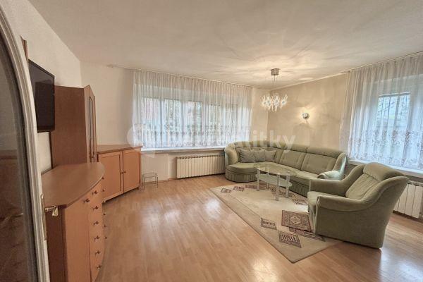 2 bedroom flat to rent, 63 m², Věžové domy, Zlín, Zlínský Region