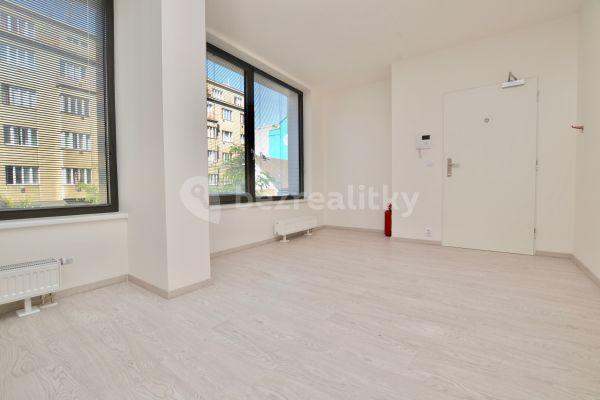 office to rent, 20 m², Sokolovská, Praha