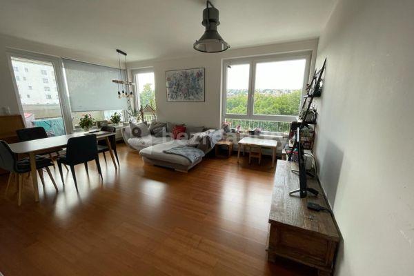 2 bedroom with open-plan kitchen flat to rent, 83 m², Pod Harfou, Prague