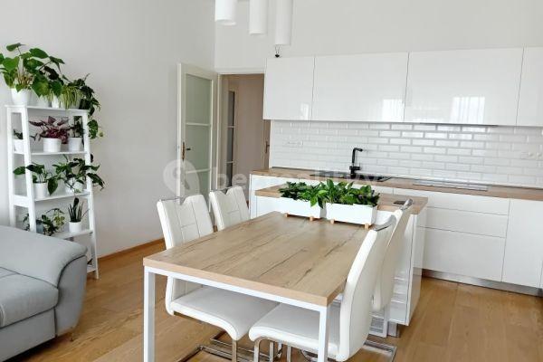 1 bedroom with open-plan kitchen flat for sale, 64 m², Nerudova, Hradec Králové