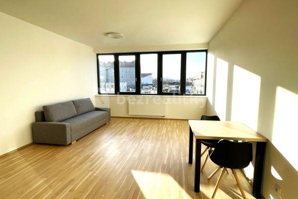 Studio flat to rent, 38 m², Šiklové, Praha