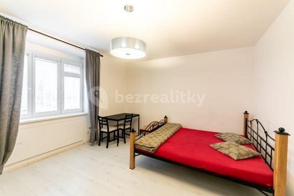 Studio flat for sale, 27 m², Biskupcova, 