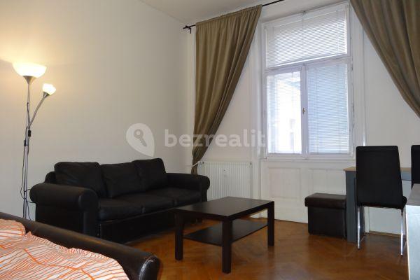 2 bedroom flat to rent, 43 m², Gorkého, Bratislava - mestská časť Staré Mesto, Bratislavský Region