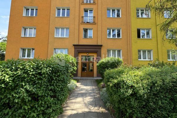 2 bedroom flat for sale, 64 m², Krupská, Praha