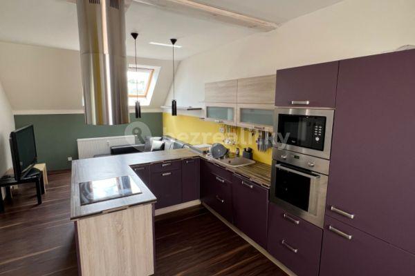 2 bedroom with open-plan kitchen flat to rent, 61 m², Jakubská náves, Tachlovice