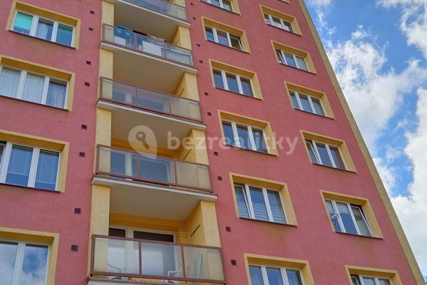 4 bedroom flat for sale, 82 m², Karlova, Aš