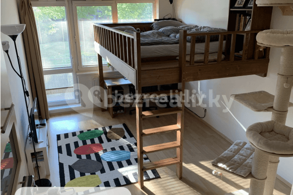 Studio flat for sale, 35 m², U Hostavického potoka, Praha