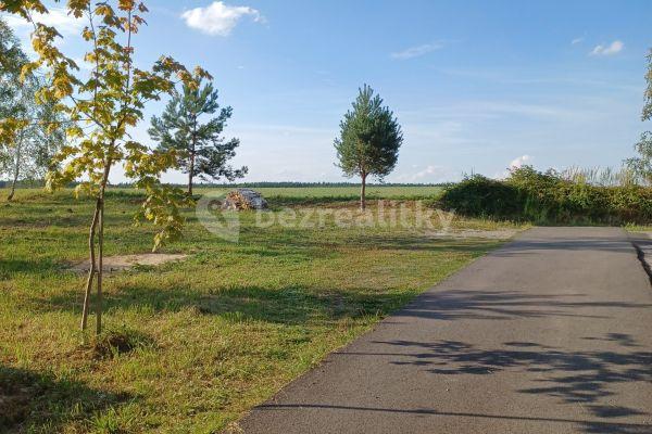 plot for sale, 1,100 m², Jevany, Středočeský Region