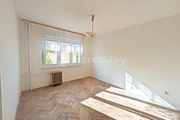 2 bedroom flat for sale, 54 m², Topolová, Hlavní město Praha