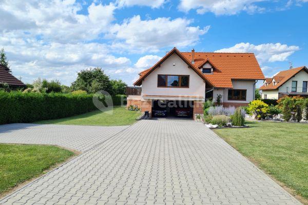 house for sale, 245 m², Drahelická, Nymburk, Středočeský Region