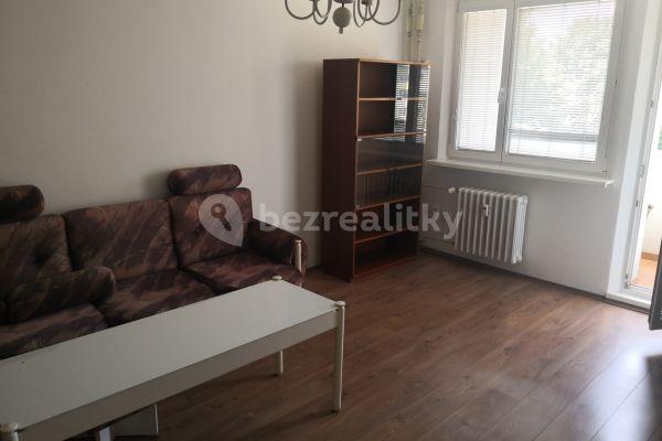 4 bedroom flat to rent, 74 m², Hornádska, Bratislava
