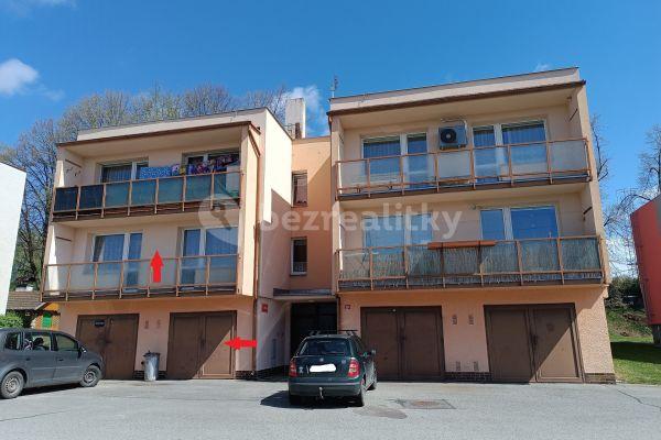 4 bedroom flat for sale, 83 m², U Hřiště, Hořepník