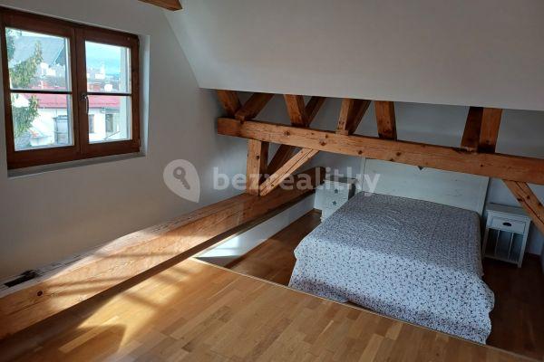 2 bedroom with open-plan kitchen flat to rent, 84 m², Žerotínovo nám., Olomouc, Olomoucký Region