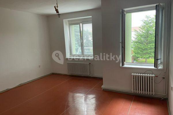 2 bedroom flat for sale, 74 m², Železničního pluku, Pardubice