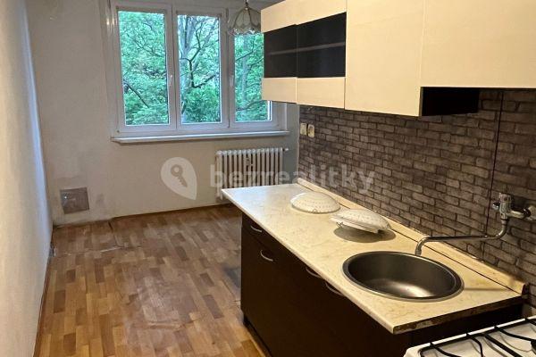 2 bedroom flat to rent, 63 m², Na Podlesí, Kadaň