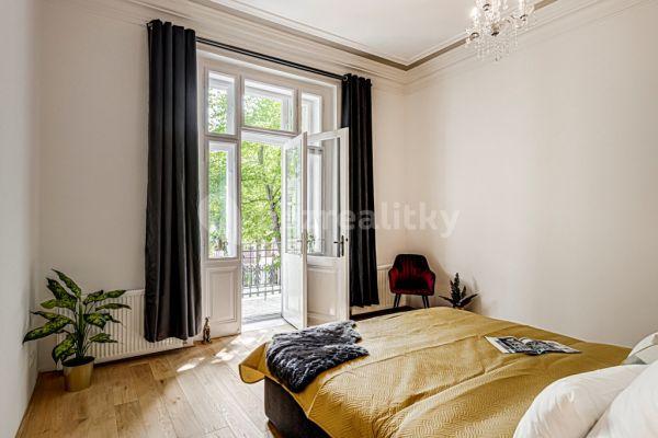 1 bedroom with open-plan kitchen flat to rent, 59 m², Kaizlovy sady, Praha