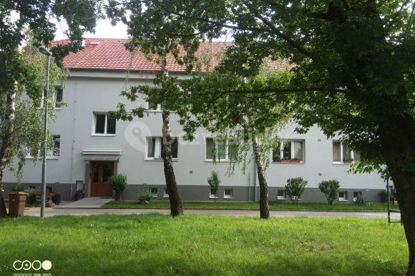 2 bedroom flat to rent, 56 m², Husova, Modřice