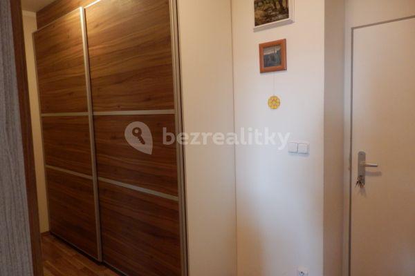 1 bedroom with open-plan kitchen flat for sale, 42 m², Černická, Plzeň, Plzeňský Region