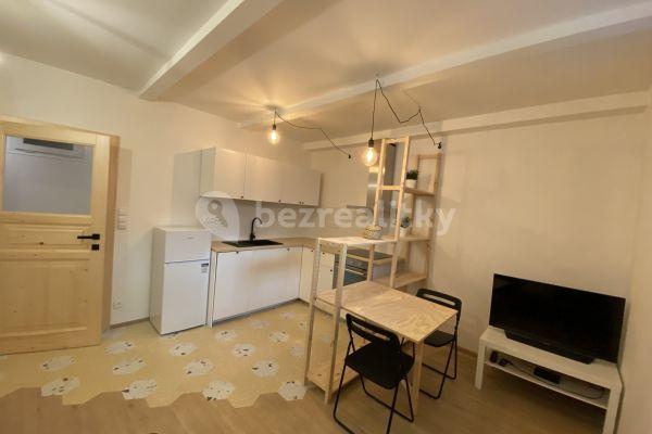 2 bedroom flat to rent, 40 m², Za Vokovickou Vozovnou, Praha