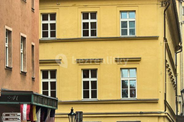 3 bedroom with open-plan kitchen flat to rent, 150 m², Rybná, Praha