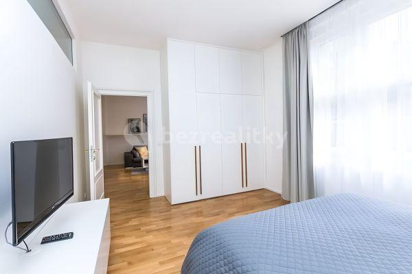 2 bedroom flat to rent, 62 m², Dlouhá, Prague