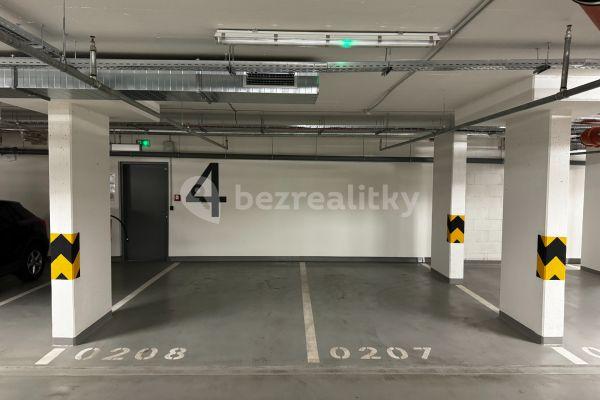 garage to rent, 14 m², U Viktorie, Prague