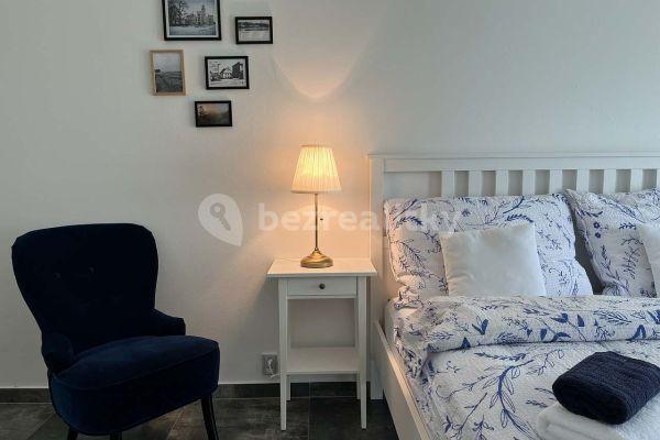 recreational property to rent, 0 m², Lhenice