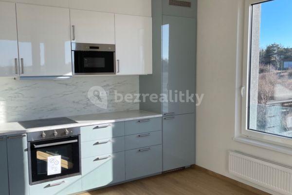 3 bedroom with open-plan kitchen flat to rent, 114 m², Ondrákové, Praha