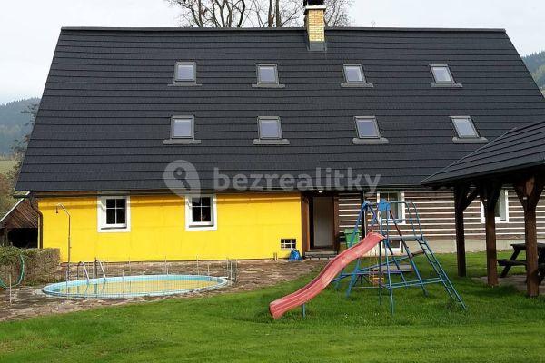 recreational property to rent, 0 m², Bernartice