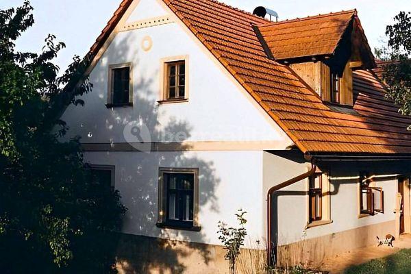 recreational property to rent, 0 m², Lázně Bělohrad - Dolní Javoří